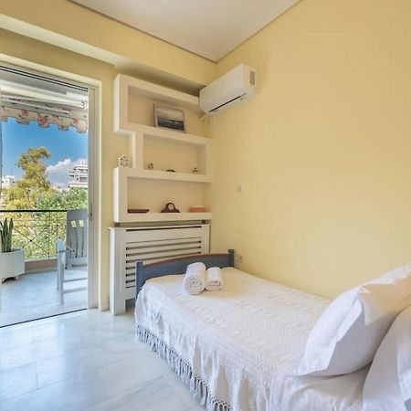 Central 3Br Apartment Next To Panormou Metro! เอเธนส์ ภายนอก รูปภาพ