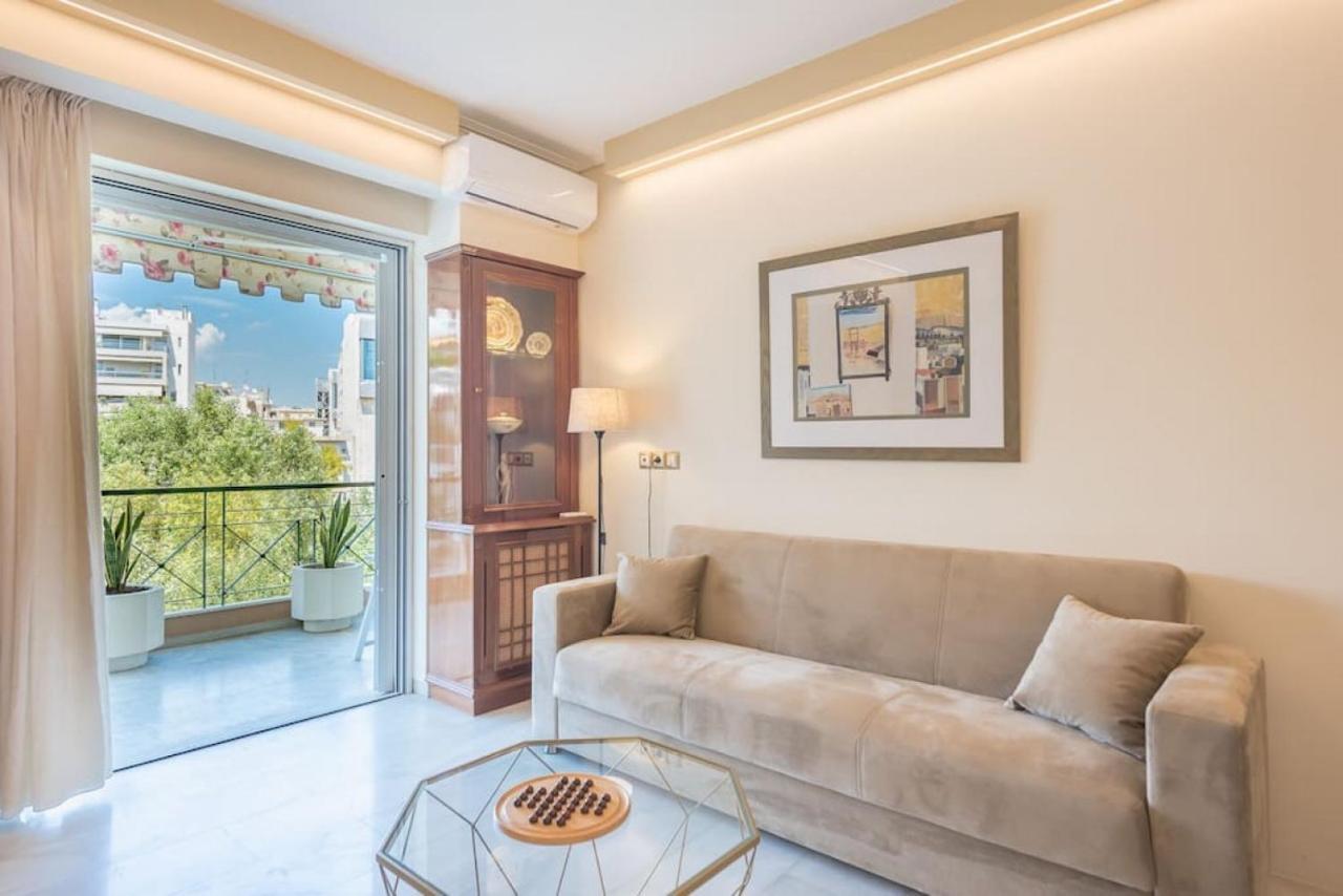 Central 3Br Apartment Next To Panormou Metro! เอเธนส์ ภายนอก รูปภาพ