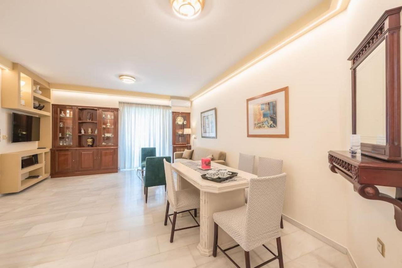 Central 3Br Apartment Next To Panormou Metro! เอเธนส์ ภายนอก รูปภาพ